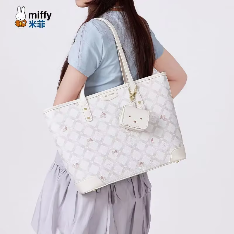 Miffy Plaid Pattern Tote Bag